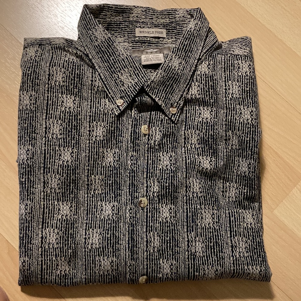 Men’s XL  black and tan pattern short sleeve Natural Issue 100% cotton shirt